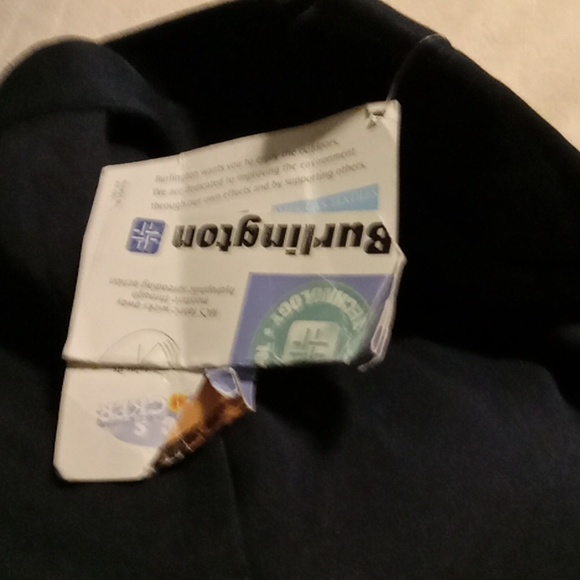 Women's Bette Court Signature Collection Shorts - Picture 10 of 10